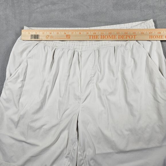 Lululemon Shorts Men’s Size XXL Pace Breaker Out Of Mind Liner White Athletic - Picture 11 of 14